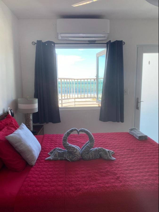 Sea Breezer Vacation Ocean Front En Condominio Playa Mar San Juan Exterior foto